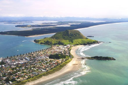 Mauao in the foreground with Matakana Island behind.