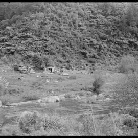 Waitāwheta gorge shack and property