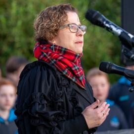 Pastor Leanne Rolleston provides a karakia at the 160th Commemoration of the Battle of Te Ranga