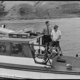 Auckland divers blast Tanea Shelf