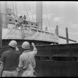 Waterside workers and the Taimei Maru