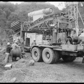 Kaimai Tunnel - transformer car nears portal