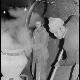 Dave Morris and Tammy Tamanui - Managapapa Hydro-electric scheme