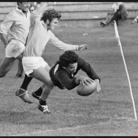 Noel LeLievre dives over for a try