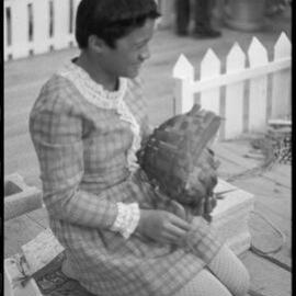 Girl weaving with flax - Hobbies Exhibition