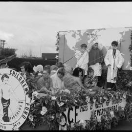 Save The Children float - BOP Orange Festival Parade
