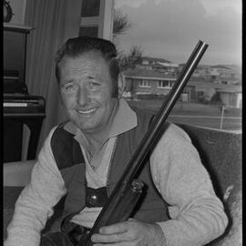 Bruce Anderson, shooter