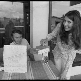 Mrs E. Hands of Tauranga