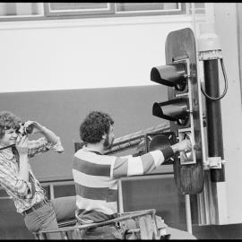 New pedestrian lights at Devonport Road