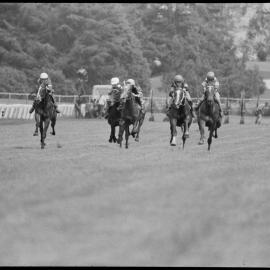 Racing Club's qualifying and barrier trials