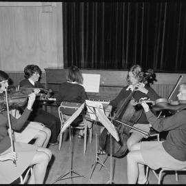 Ōtūmoetai College music group
