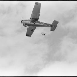 Skindivers retrieve airdrop