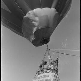 Hot air baloon ride - Orange Festival, 1974