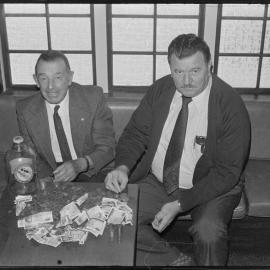 Oceanside Hotel donates to Crippled Children Society