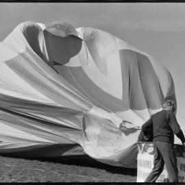 Hot-air balloon - Orange Festival, 1974