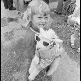 Animals' fancy dress parade