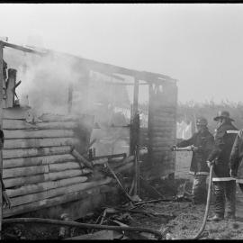 Fire at Welcome Bay home