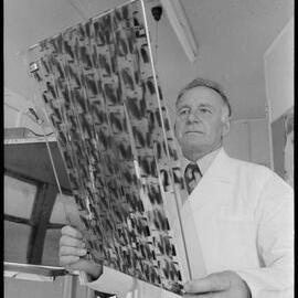 Mobile X-ray unit - J. Rennie