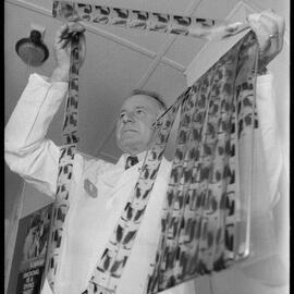 Mobile X-ray unit - J. Rennie