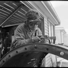 Volunteers restore locomotive