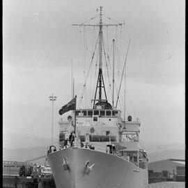 HMNZS Lachlan