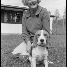 Dog breeder, Pateshall-Jones