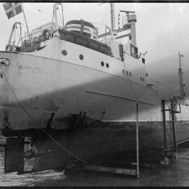 Ships. Ida Clausen being slipped at Suphur Point.