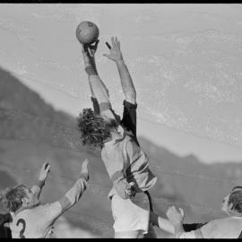 Rugby. New Zealand Juniors versus Thames Valley (29-12).