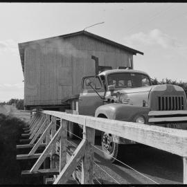Former Tangitu Marae dining hall being moved to a Te Puna farm.