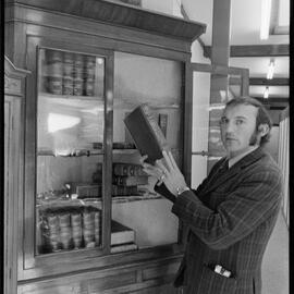 Antiques valuer Mr Tim Dalton.