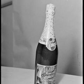 A bottle of Glenvale Sparkling Swinger.