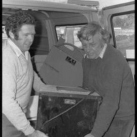 Ōtūmoetai Lions collecting articles for their Lions Lane on 15 September.