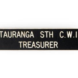 Badge: Tauranga South C.W.I. Treasurer