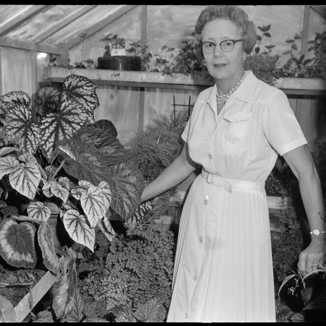 Roden, Bessie Rata née Lever,  1907-1997 (Person)