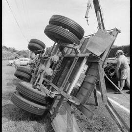 Truck hit Waihī Road powerpole