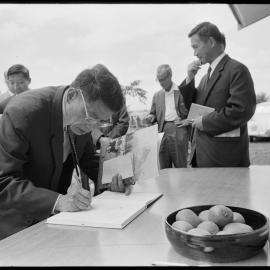 Kiwifruit research tour