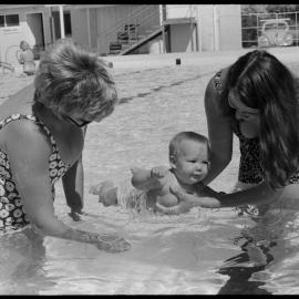 Memorial pool baby swim lessons