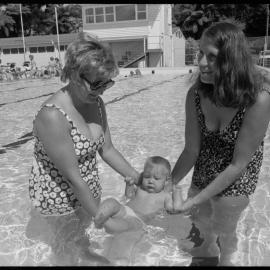 Memorial pool baby swim lessons