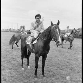 Athletic and cycling twilight meeting