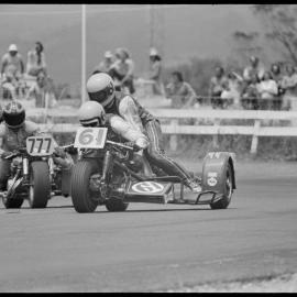 Motorcycle sidecar races