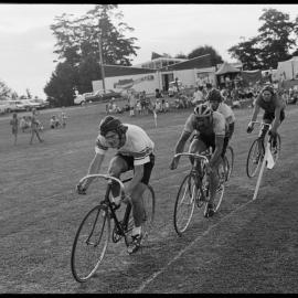 Athletic and cycling twilight meeting