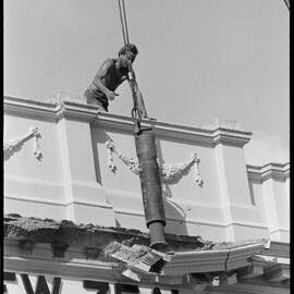 Te Puke BNZ demolition