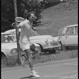 Neville Munro, tennis