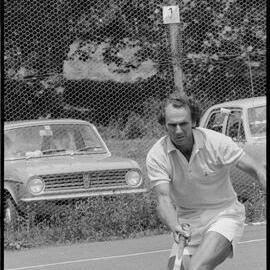 Neville Munro, tennis