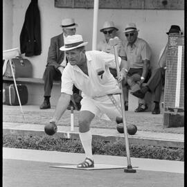 Stan Mortlock, lawn bowler