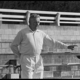 Vern Muir, lawn bowler