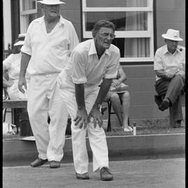 Sandy Wilson, lawn bowler