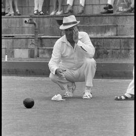 Lawn bowls tournament players