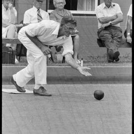 Cliff Potter, lawn bowler