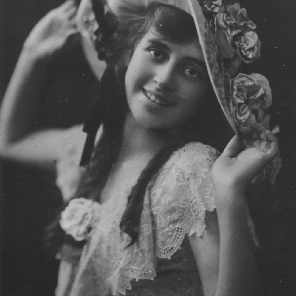 Clarke, Undine née Moller, 1902-1986 (Person)